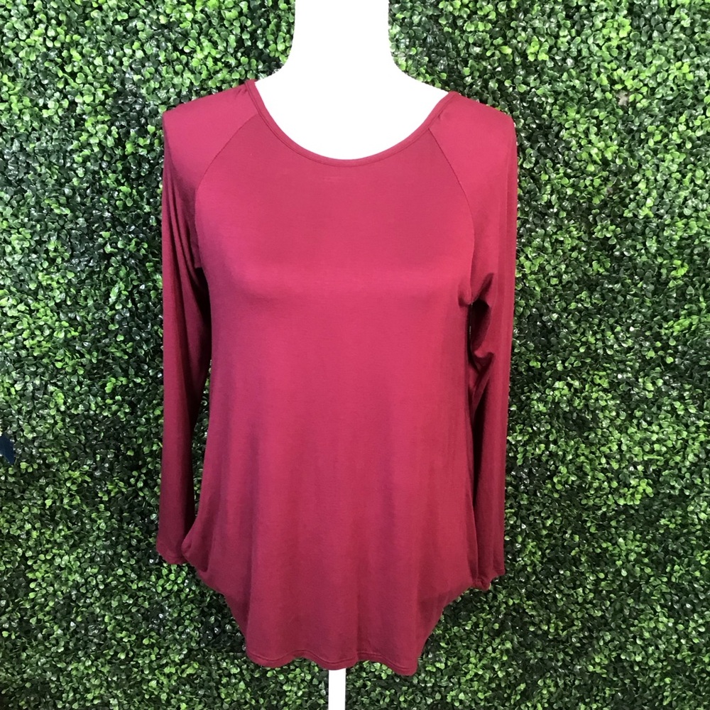 Women's Burgundy Long Sleeve open back Top‎ nwot